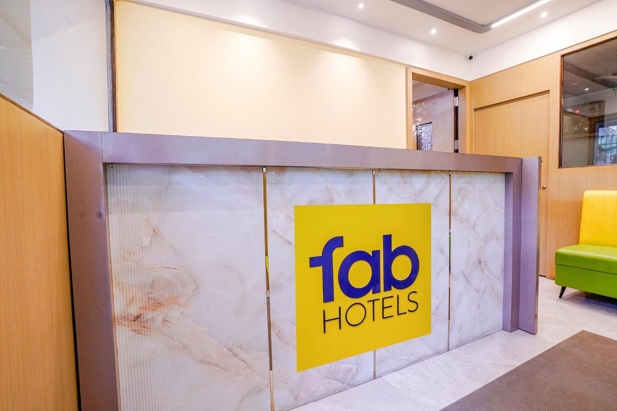 Fabexpress Utsav Residency - Nr Panvel Hotel Jāmb Exterior photo